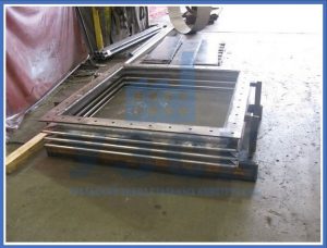 прямоугольные линзовые компенсаторы в Петрозаводске