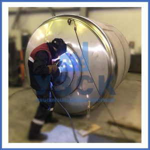 Купить баки и ёмкости из нержавеющей стали от завода УЗСК в Петрозаводске